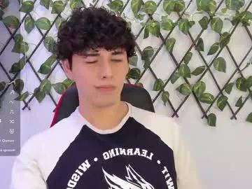 Xhans17 from Chaturbate