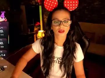 Xlaracroftx from Chaturbate