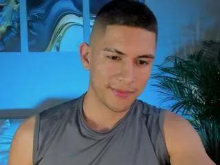 aaron_foox from Flirt4Free