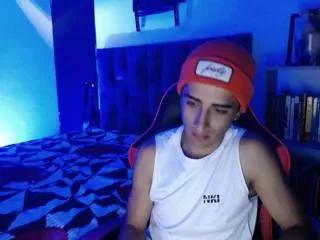 adams_thomso from Flirt4Free