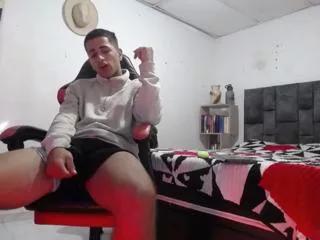 adams_thomso from Flirt4Free