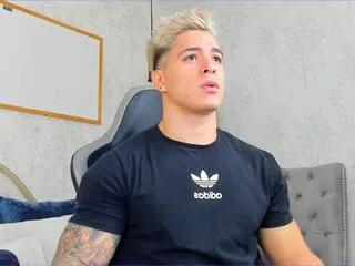 alan_thompson from Flirt4Free