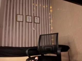 bella_russell from Flirt4Free