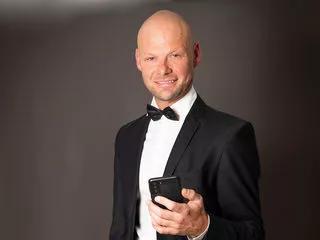 brian_silk from Flirt4Free is Private