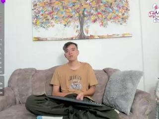 bunny_maxi from Flirt4Free