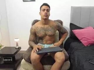 coody_king from Flirt4Free is Freechat