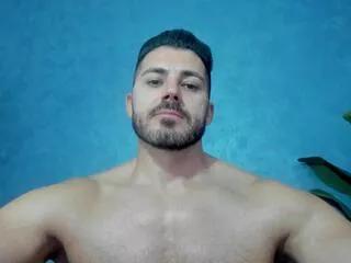 cutler_q from Flirt4Free is Freechat