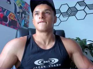 derry_adams from Flirt4Free