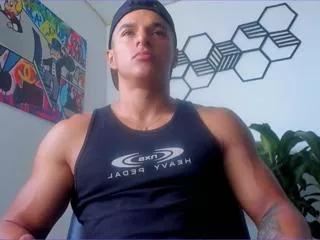 derry_adams from Flirt4Free