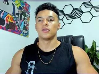derry_adams from Flirt4Free