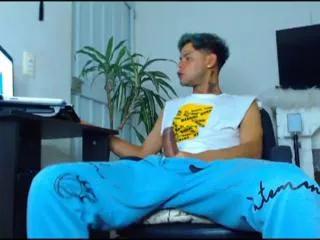 derryck from Flirt4Free