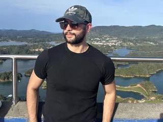 esteban_cruz from Flirt4Free
