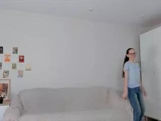 Glenna_clemon from Flirt4Free