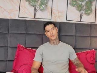 jiro_kenji from Flirt4Free is Freechat