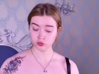 kira_fors from Flirt4Free is Freechat