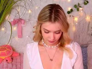 lily_rooney from Flirt4Free