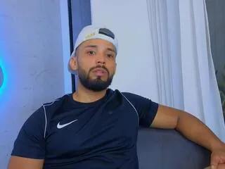 Lion_ferrer from Flirt4Free