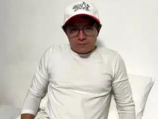 little_juan from Flirt4Free