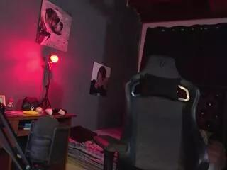lucky_sins from Flirt4Free is Freechat