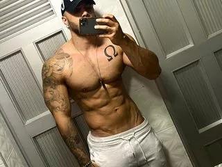 luke_siner from Flirt4Free is Freechat