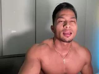 Luke_wayne from Flirt4Free