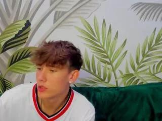 matthew_bieber from Flirt4Free