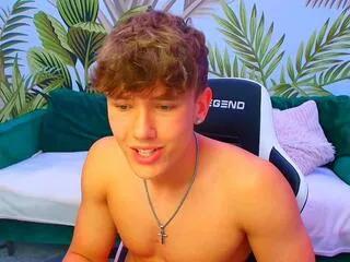 matthew_bieber from Flirt4Free