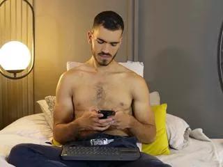 maximo_vani from Flirt4Free is Freechat