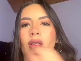 mia_roussee from Flirt4Free is Freechat