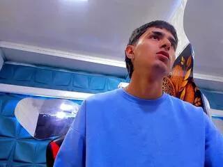 nathan_maxime from Flirt4Free is Freechat
