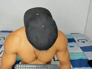 niki_marti from Flirt4Free