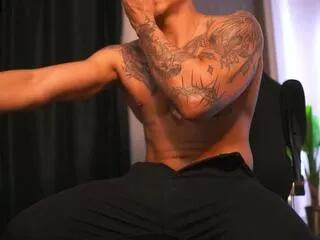 noah_lead from Flirt4Free is Freechat