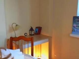 Orva_edman from Flirt4Free