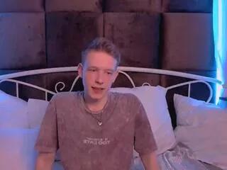 robb_smith from Flirt4Free is Away