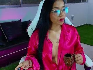 selene_wood from Flirt4Free