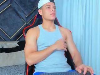 Taylor_brooks from Flirt4Free