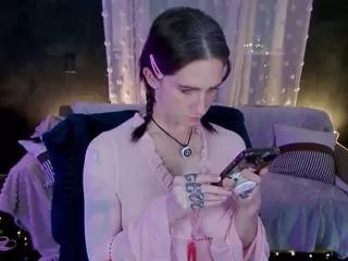 tommi_rebel from Flirt4Free