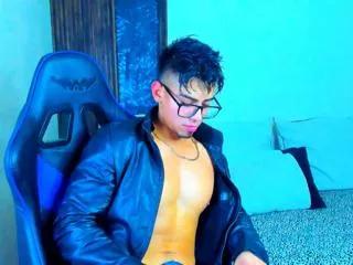 vinny_oliver from Flirt4Free