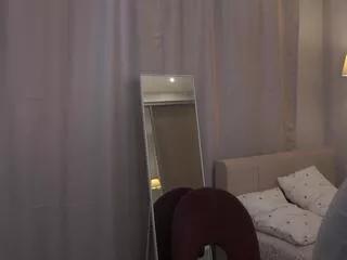 zara_cleetona from Flirt4Free is Freechat