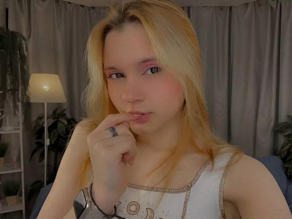 BrittGreenhouse on LiveJasmin