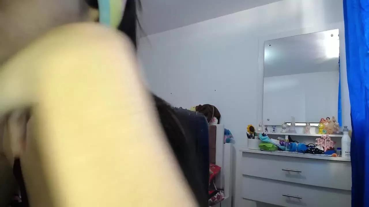 alaine_26 from Streamray