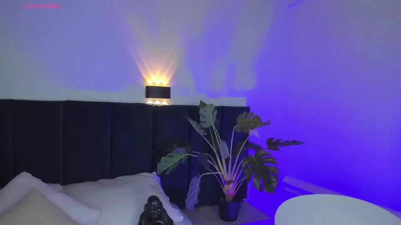 bella_scott from Streamray