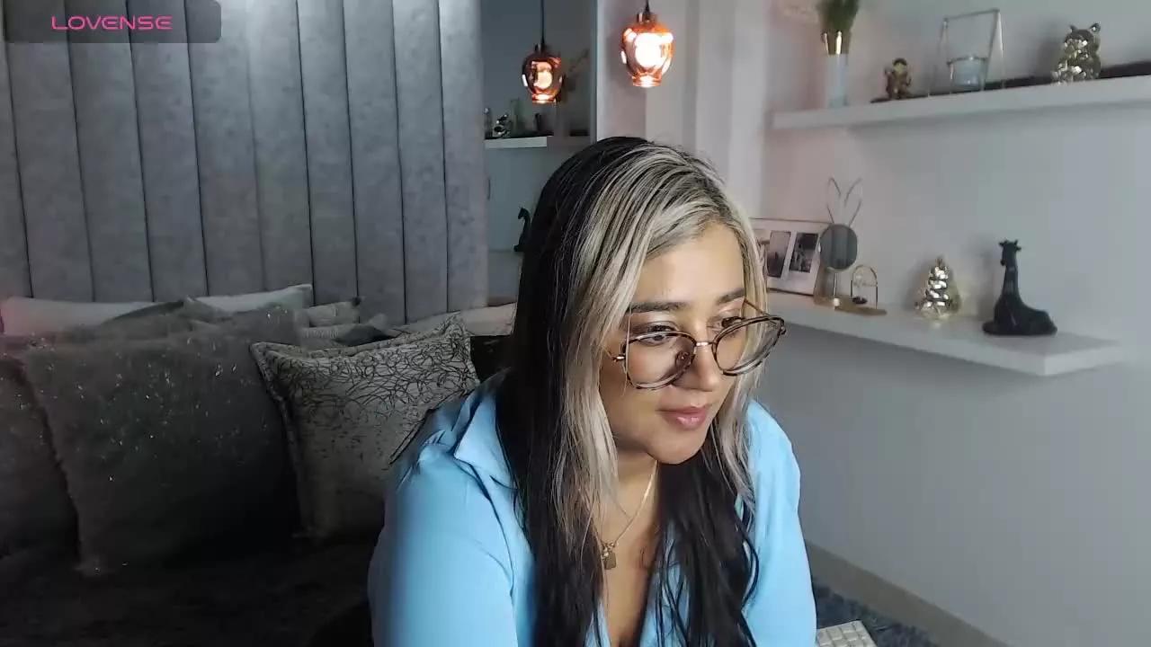 IndiVelvet from Streamray