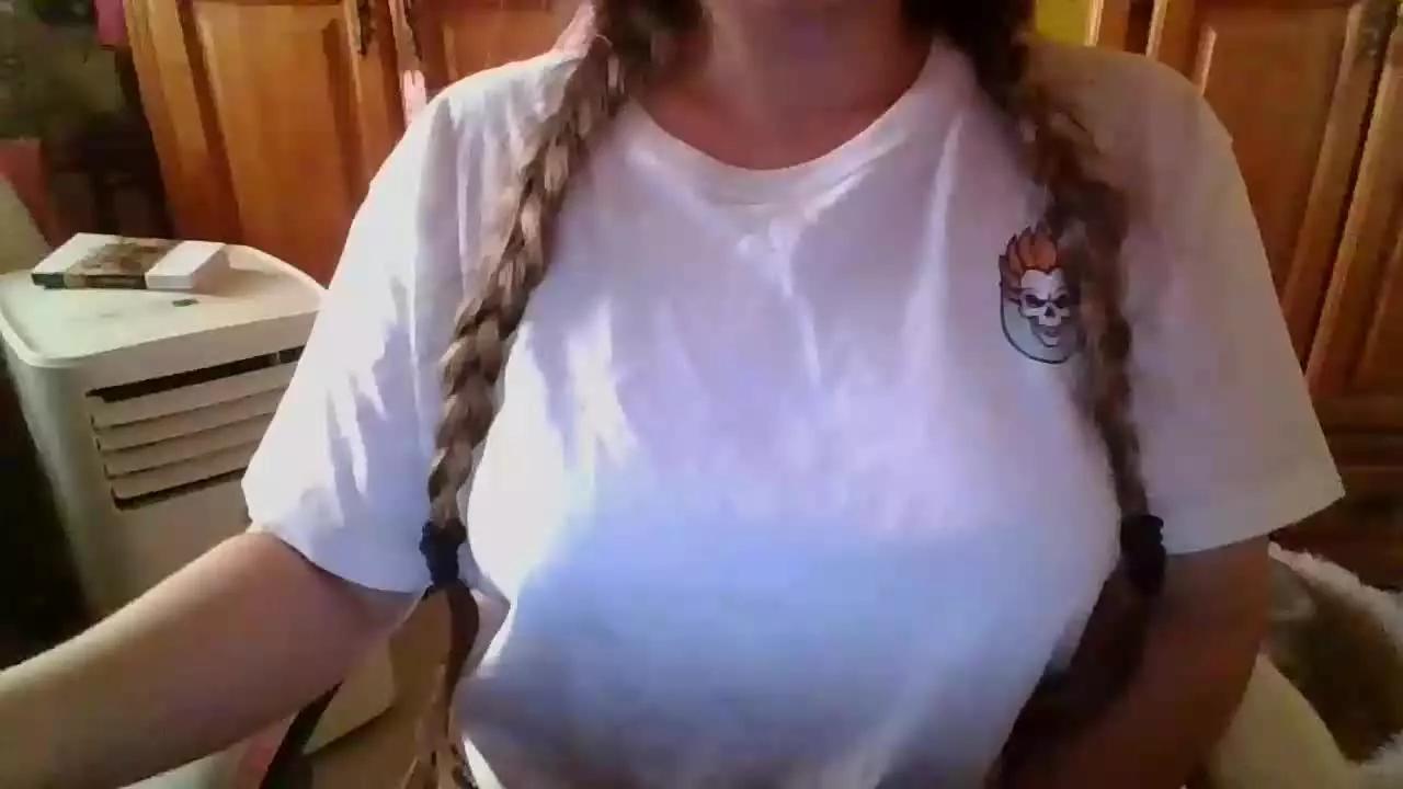 littlesara21 from Streamray