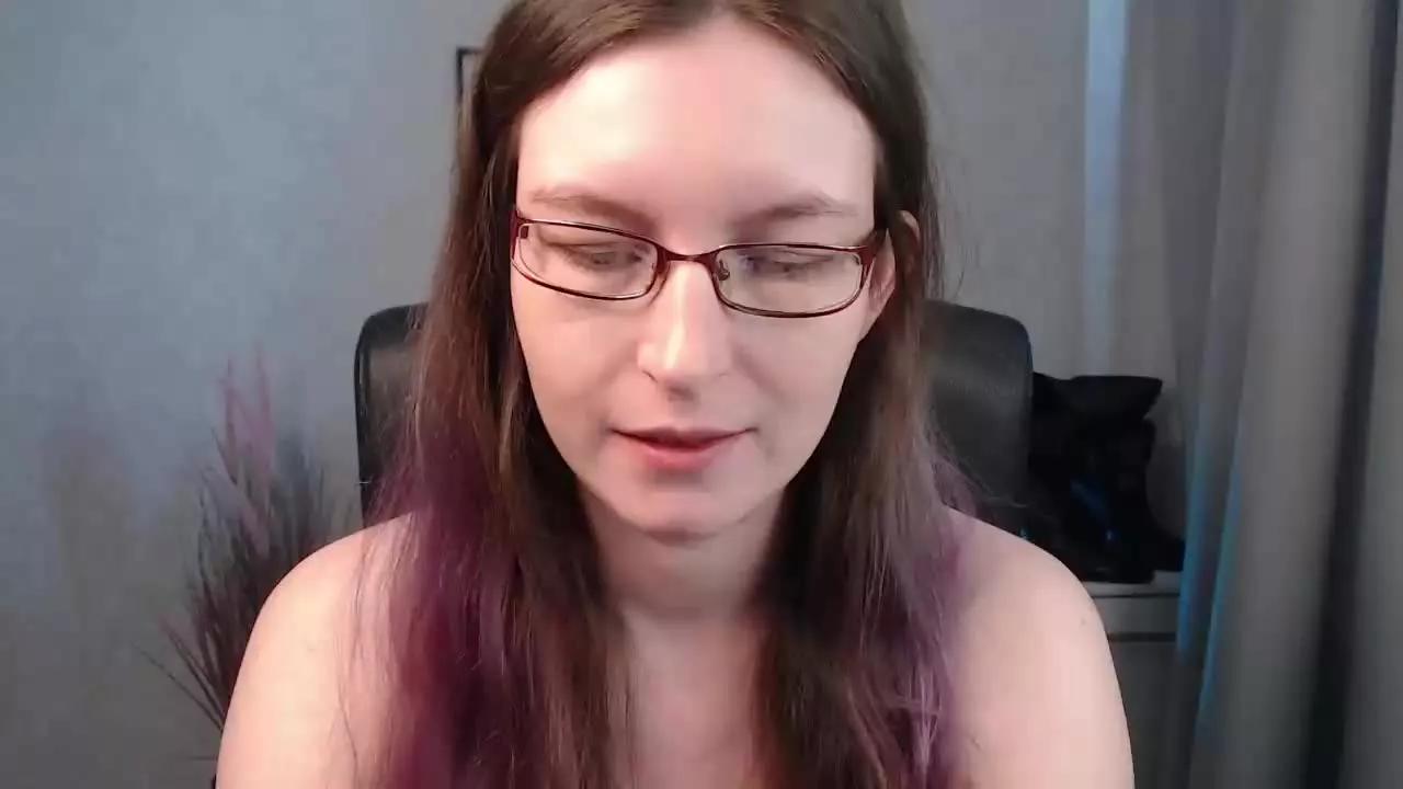 tastyEmma from Streamray