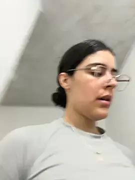 _Niah_ from StripChat