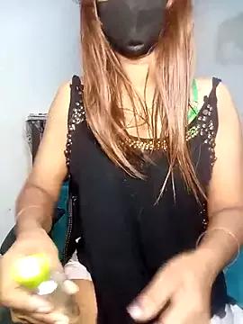 Aashixxx12 from StripChat