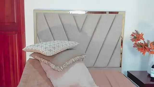 AGATHAA_WHITE from StripChat