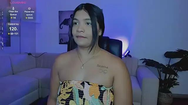 Alaia7h from StripChat