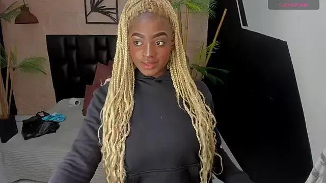 alana_bonny from StripChat